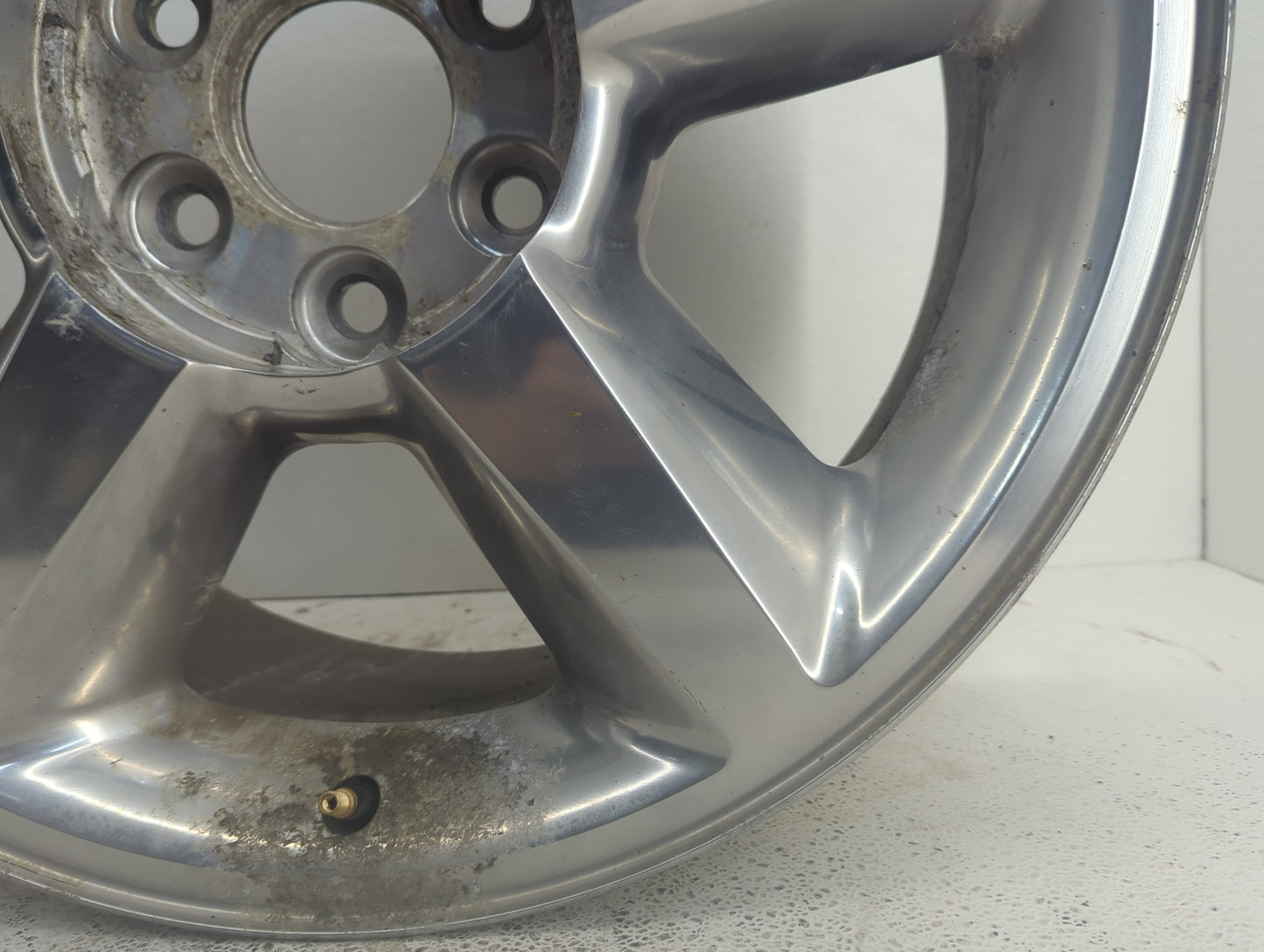 Chevrolet Suburban Oem Wheel Rim