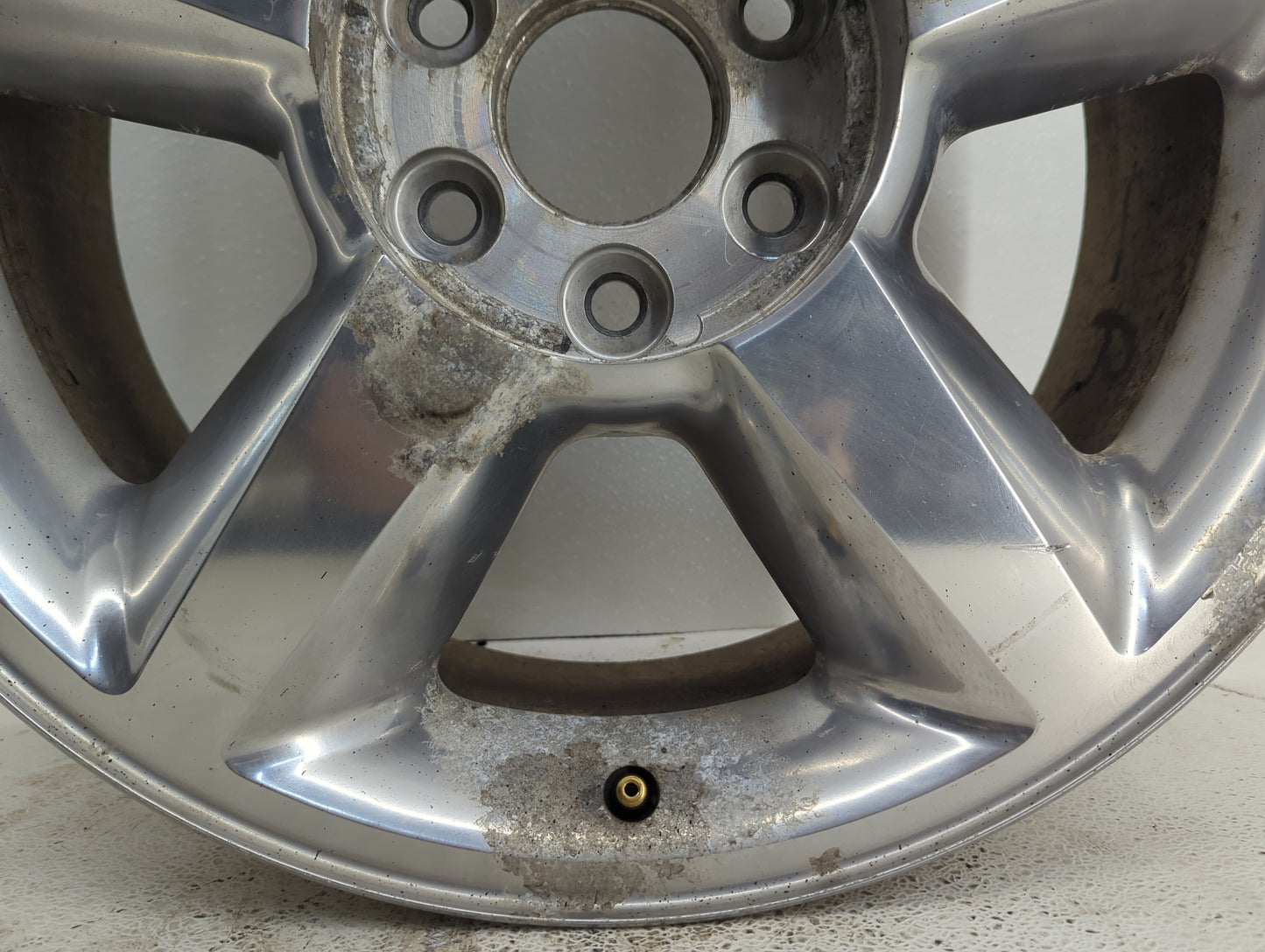 Chevrolet Suburban Oem Wheel Rim
