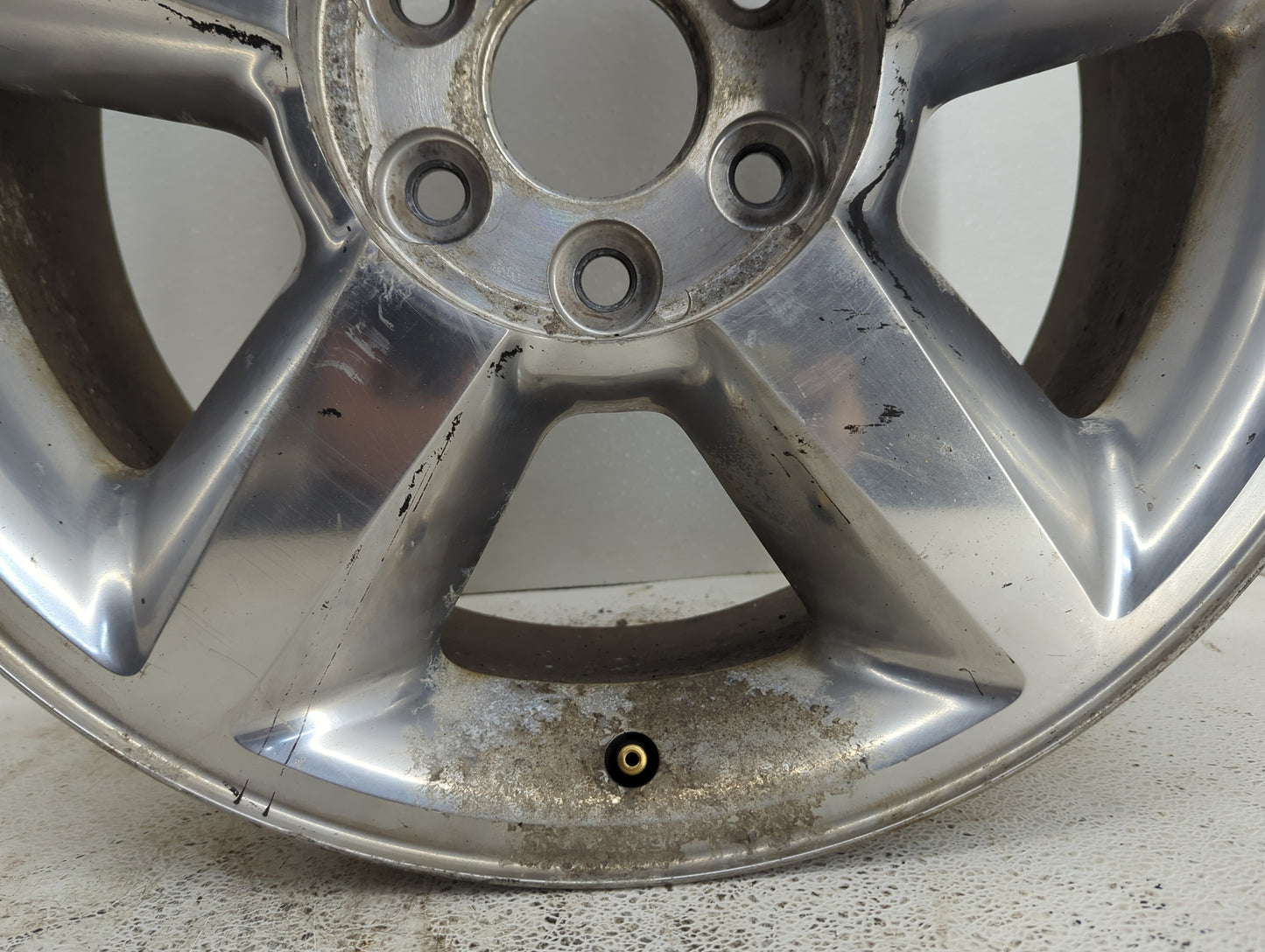 Chevrolet Suburban Oem Wheel Rim