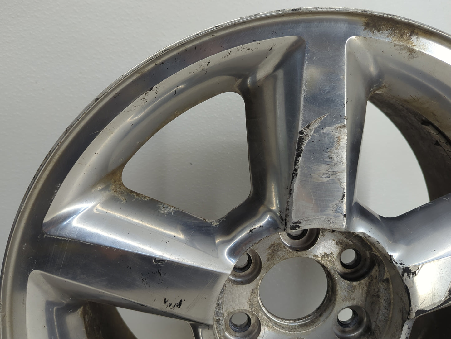 Chevrolet Suburban Oem Wheel Rim