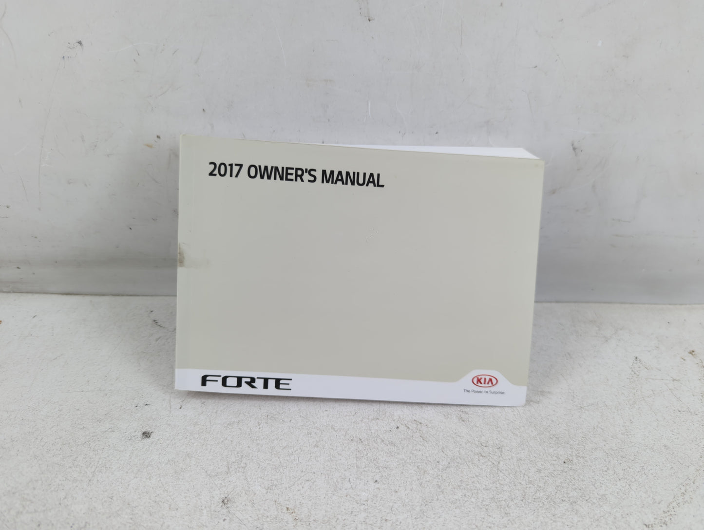 2012 Kia Forte Owners Manual Book Guide P/N:B0S4-EE69B OEM Used Auto Parts