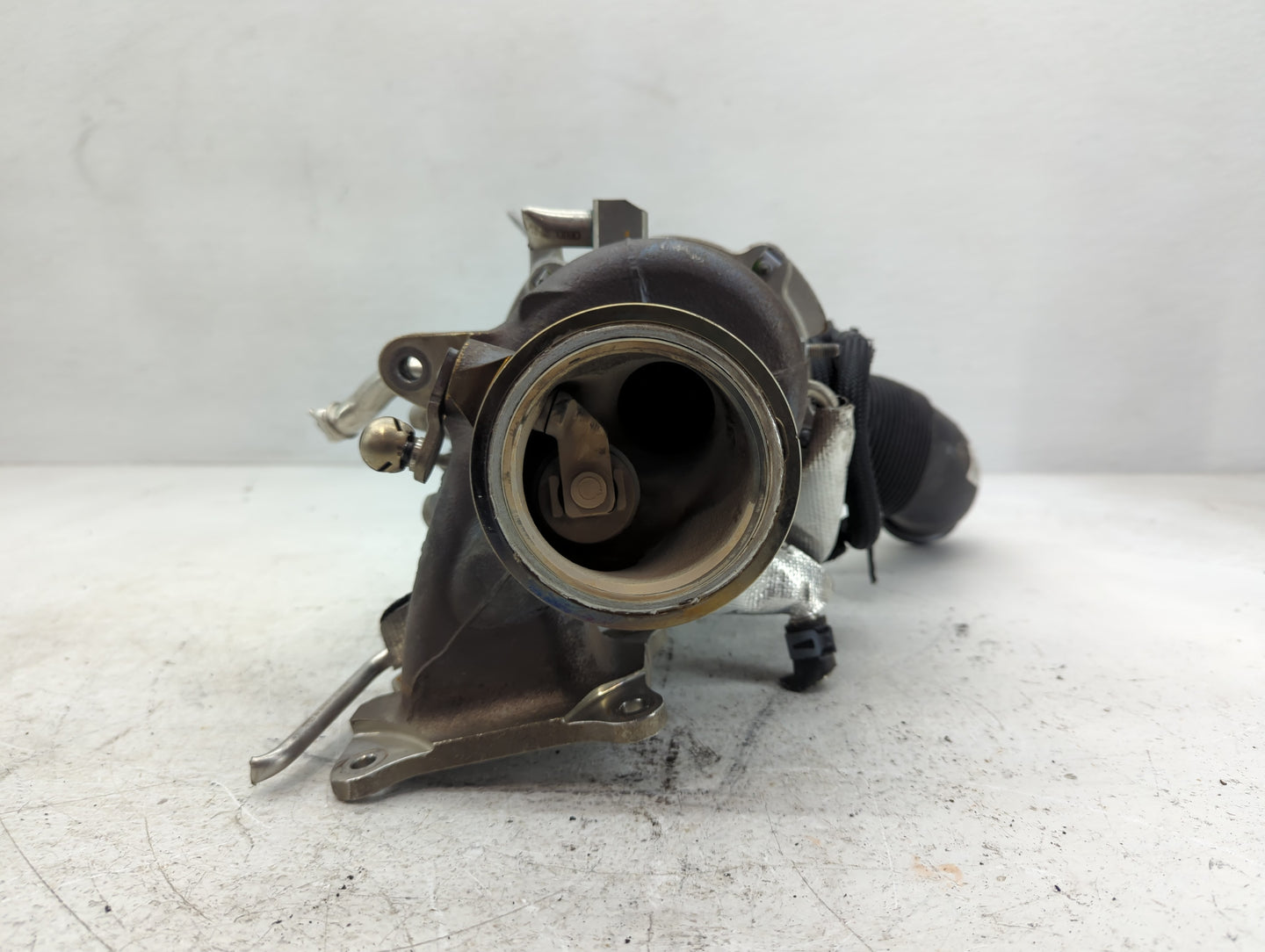 2020 Volkswagen Tiguan Turbocharger Exhaust Manifold With Turbo Charger - Oemusedautoparts1.com