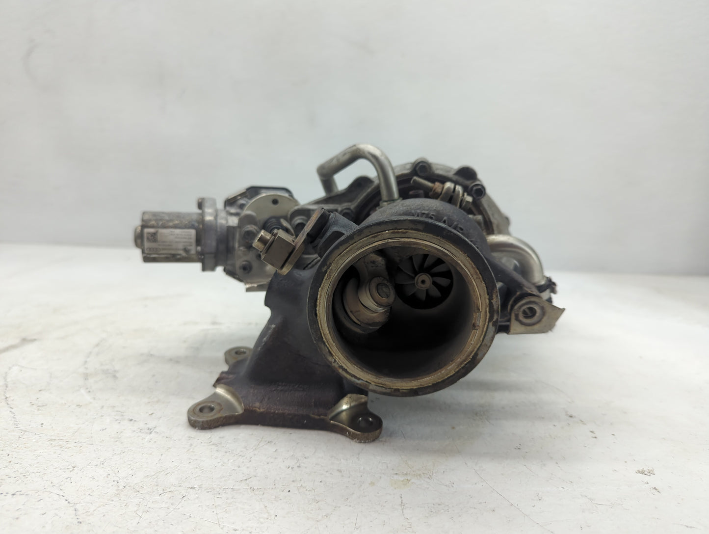 2015 Volkswagen Passat Turbocharger Exhaust Manifold With Turbo Charger - Oemusedautoparts1.com