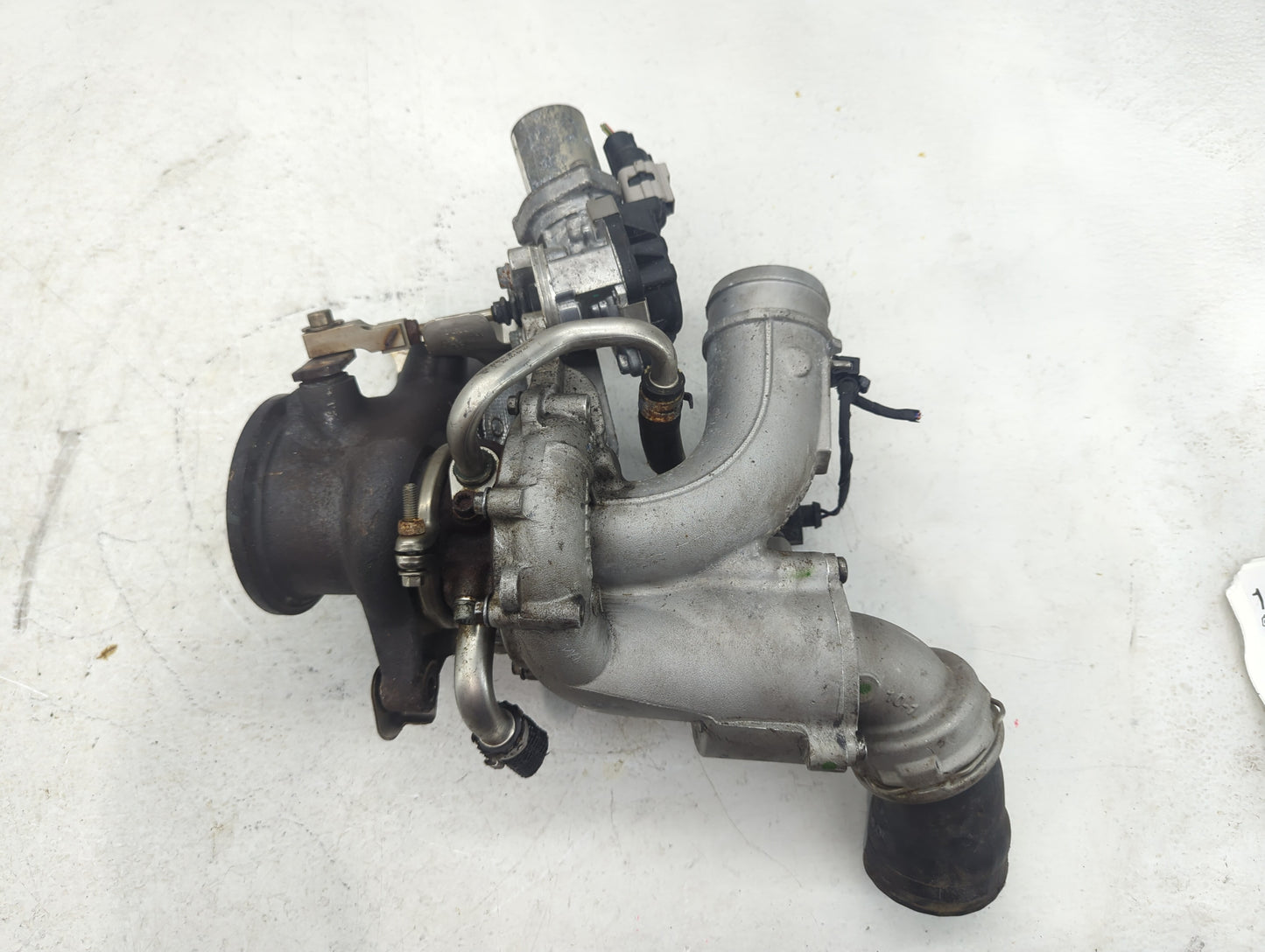 2015 Volkswagen Passat Turbocharger Exhaust Manifold With Turbo Charger - Oemusedautoparts1.com