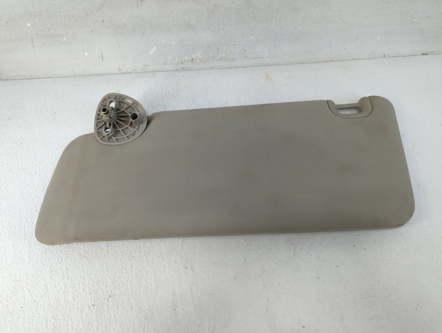 2013 Dodge Ram 1500 Sun Visor Shade Replacement Driver Left Mirror Fits Fits 2014 2015 2016 2017 2018 2019 2020 2021 2022 OEM Used Auto Parts - Oemusedautoparts1.com
