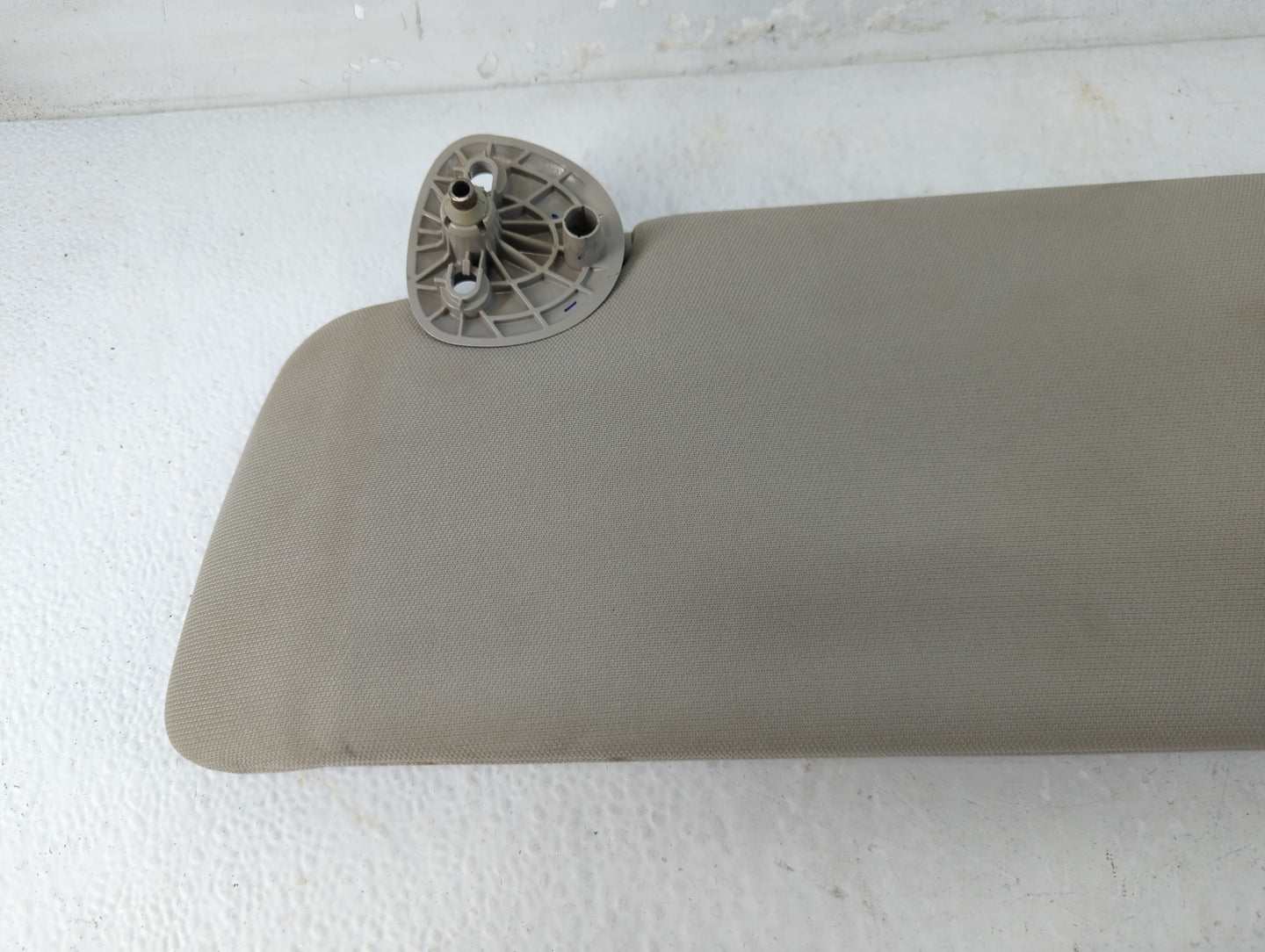 2013 Dodge Ram 1500 Sun Visor Shade Replacement Driver Left Mirror Fits Fits 2014 2015 2016 2017 2018 2019 2020 2021 2022 OEM Used Auto Parts - Oemusedautoparts1.com