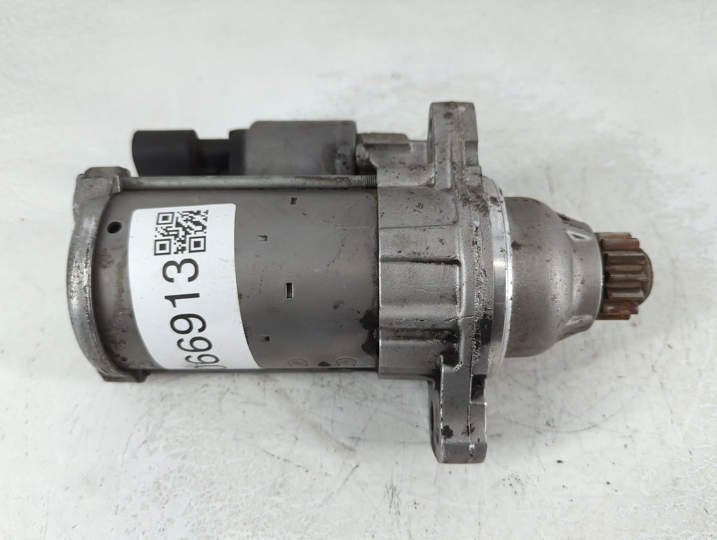 2014 Volkswagen Jetta Car Starter Motor Solenoid OEM P/N:02M 911 024 R Fits Fits 2015 2016 2017 2018 2019 2020 2021 2022 OEM Used Auto Parts