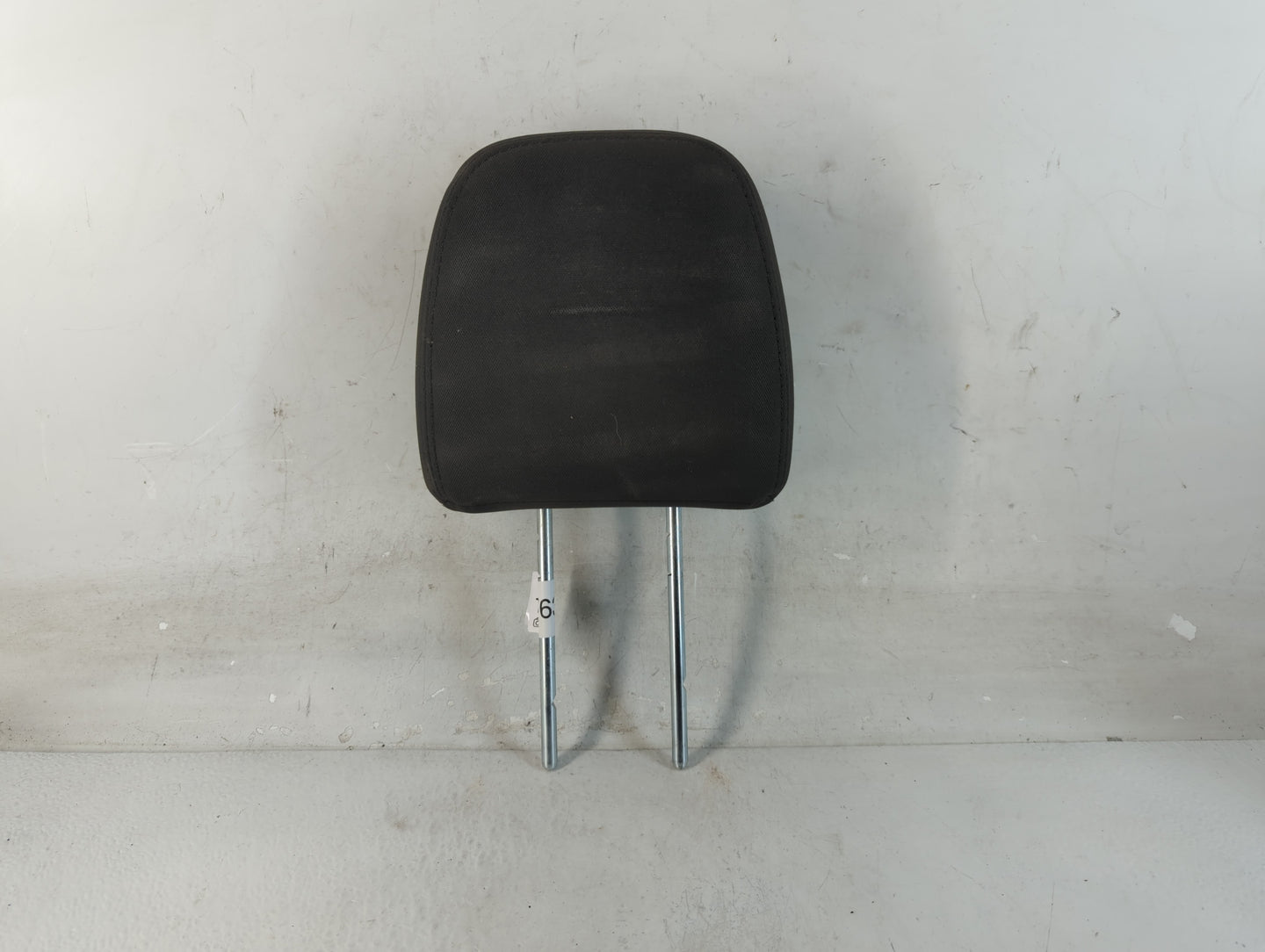 2017 Dodge Journey Headrest Head Rest Rear Center Seat Fits OEM Used Auto Parts - Oemusedautoparts1.com