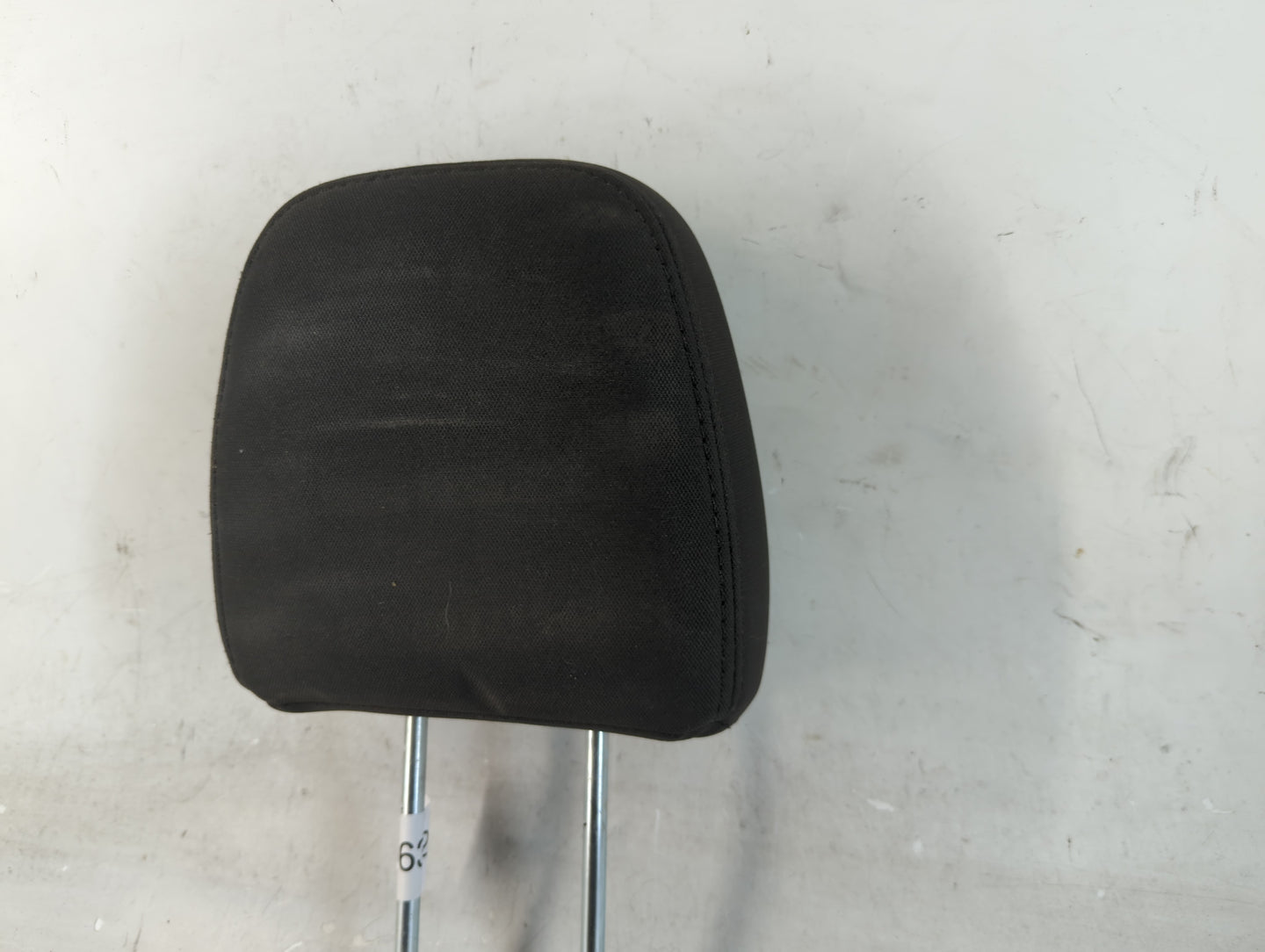 2017 Dodge Journey Headrest Head Rest Rear Center Seat Fits OEM Used Auto Parts - Oemusedautoparts1.com