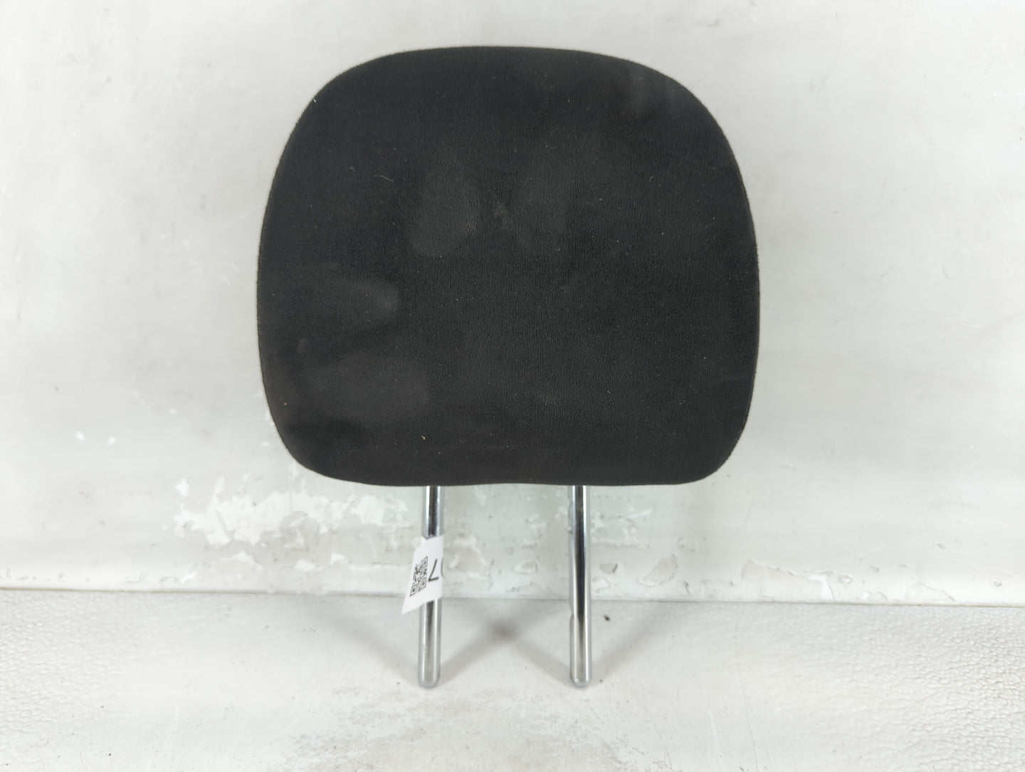 2014 Nissan Pathfinder Headrest Head Rest Rear Center Seat Fits OEM Used Auto Parts - Oemusedautoparts1.com