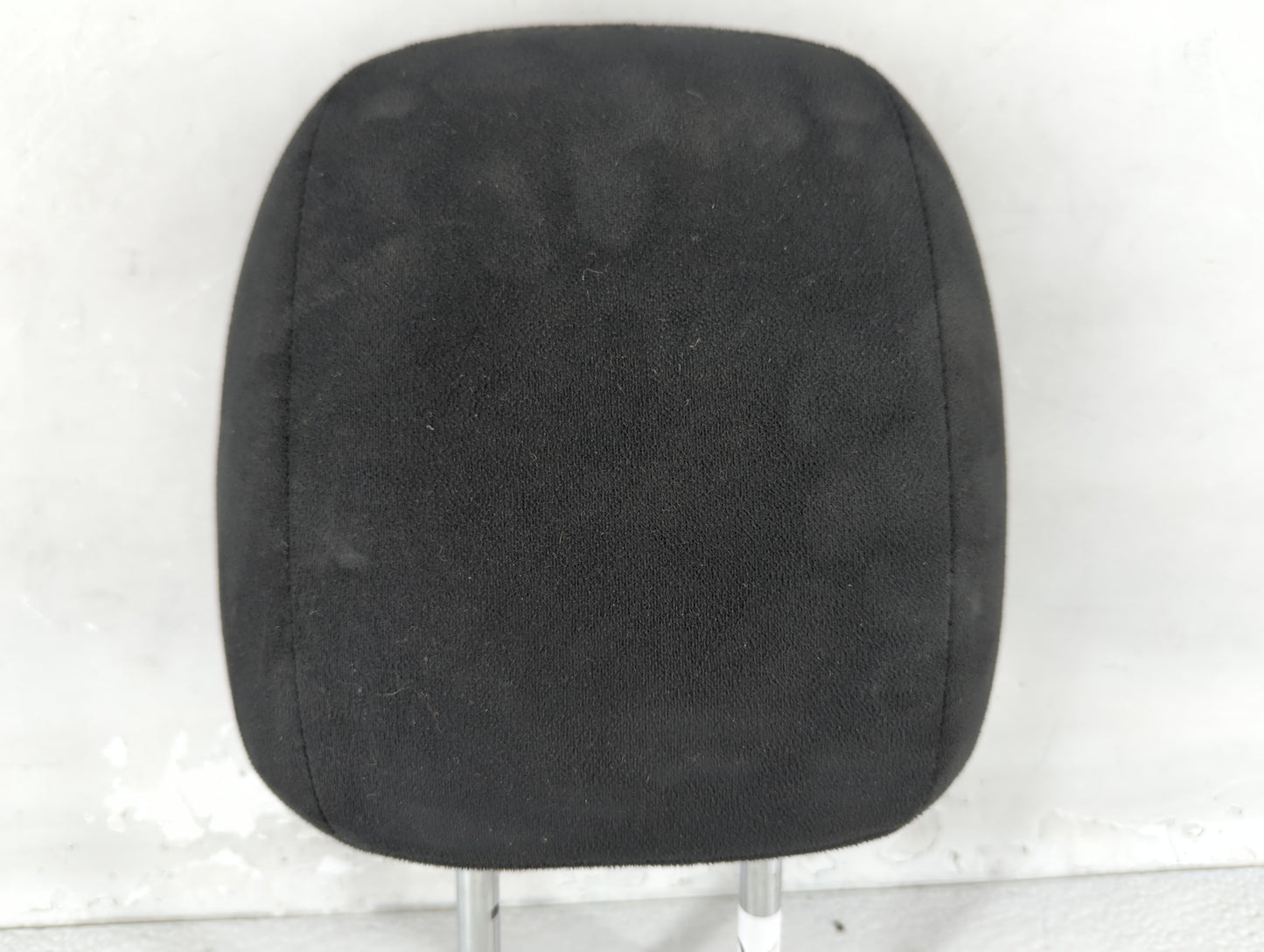 2014 Nissan Pathfinder Headrest Head Rest Rear Center Seat Fits OEM Used Auto Parts - Oemusedautoparts1.com