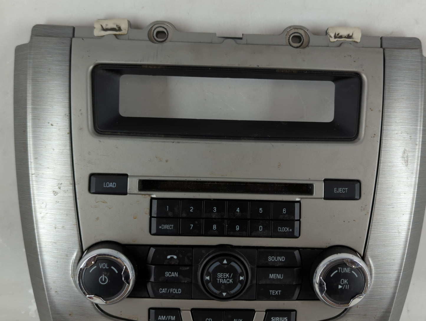 2010-2012 Ford Fusion Radio AM FM Cd Player Receiver Replacement P/N:9E5T-18A802-AE Fits Fits 2010 2011 2012 OEM Used Auto Parts - Oemusedautoparts1.com