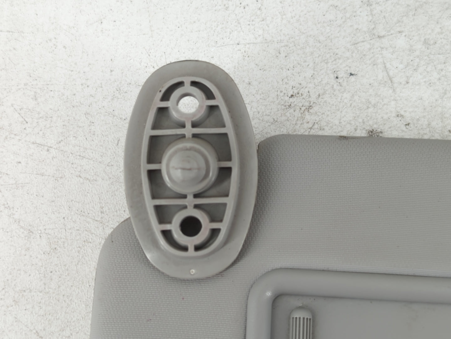 2014-2019 Kia Soul Sun Visor Shade Replacement Driver Left Mirror Fits Fits 2014 2015 2016 2017 2018 2019 OEM Used Auto Parts - Oemusedautoparts1.com