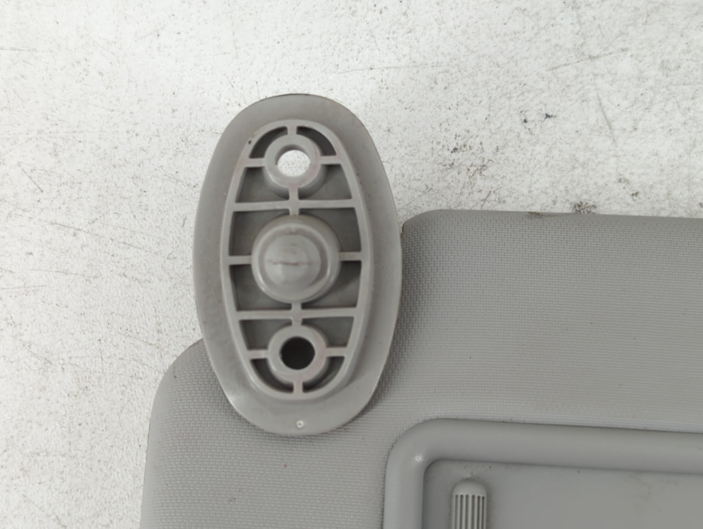 2014-2019 Kia Soul Sun Visor Shade Replacement Driver Left Mirror Fits Fits 2014 2015 2016 2017 2018 2019 OEM Used Auto Parts - Oemusedautoparts1.com
