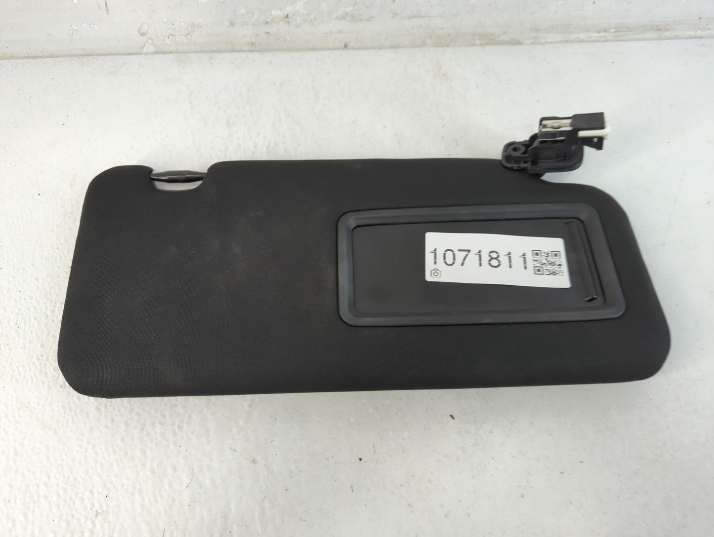 2021-2022 Mazda Cx-5 Sun Visor Shade Replacement Passenger Right Mirror Fits Fits 2021 2022 OEM Used Auto Parts - Oemusedautoparts1.com