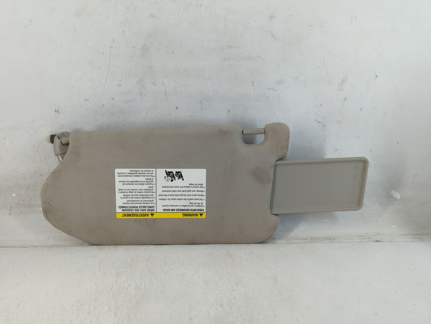 2013-2018 Nissan Pathfinder Sun Visor Shade Replacement Passenger Right Mirror Fits Fits 2013 2014 2015 2016 2017 2018 2019 OEM Used Auto Parts - Oemusedautoparts1.com