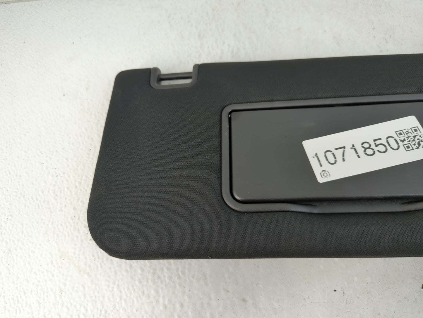 2015-2019 Lincoln Mkc Sun Visor Shade Replacement Passenger Right Mirror Fits Fits 2015 2016 2017 2018 2019 OEM Used Auto Parts