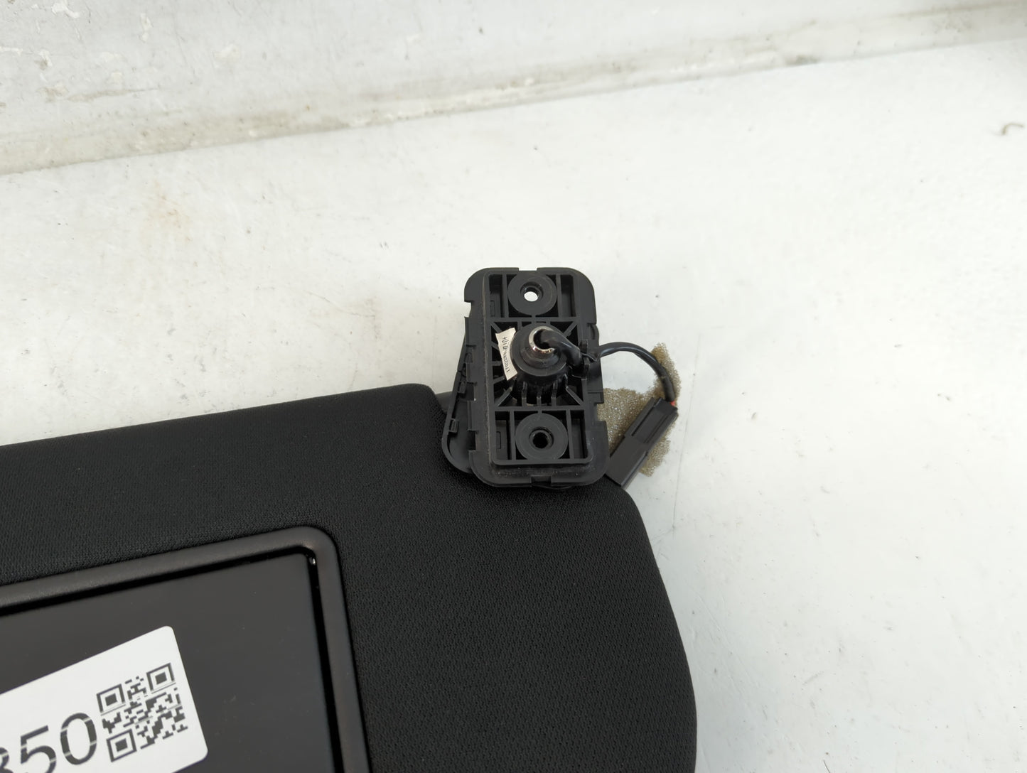 2015-2019 Lincoln Mkc Sun Visor Shade Replacement Passenger Right Mirror Fits Fits 2015 2016 2017 2018 2019 OEM Used Auto Parts