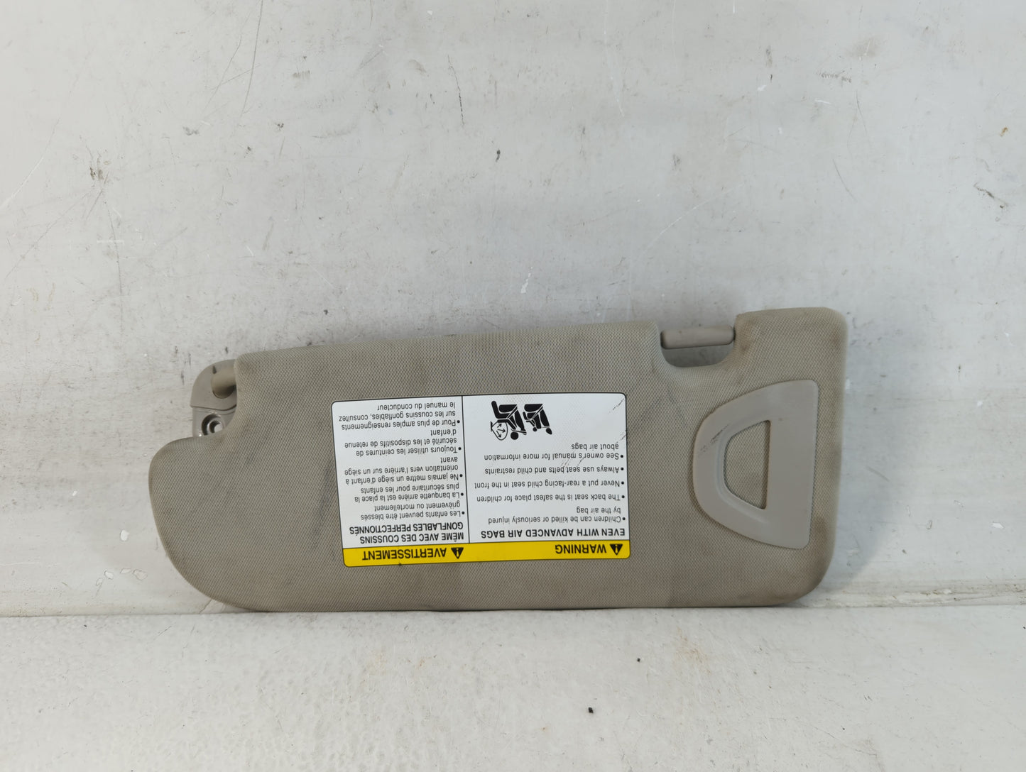 2014-2020 Infiniti Q50 Sun Visor Shade Replacement Passenger Right Mirror Fits Fits 2014 2015 2016 2017 2018 2019 2020 OEM Used Auto Parts - Oemusedautoparts1.com