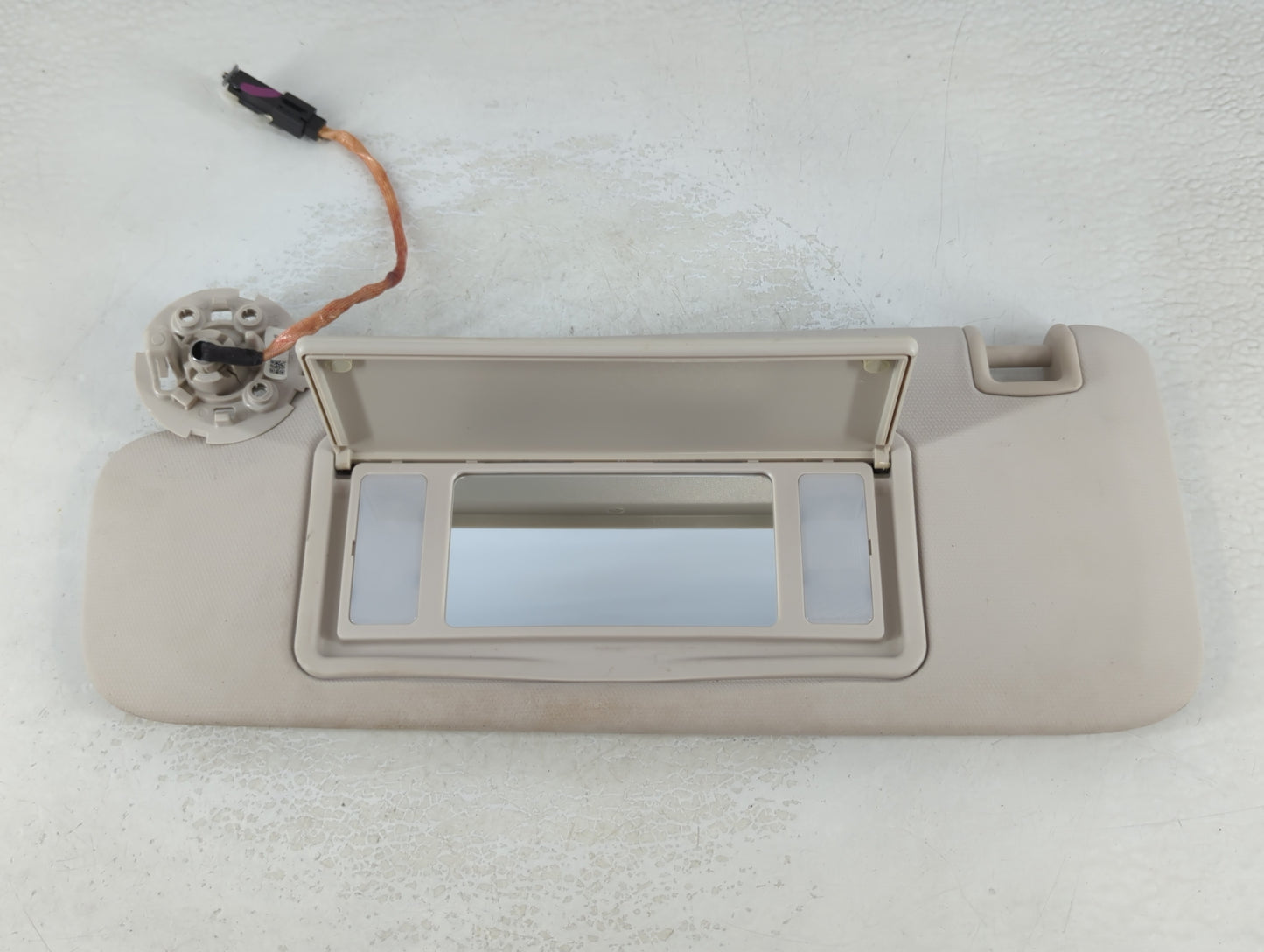 2016 Chevrolet Cruze Sun Visor Shade Replacement Driver Left Mirror Fits OEM Used Auto Parts