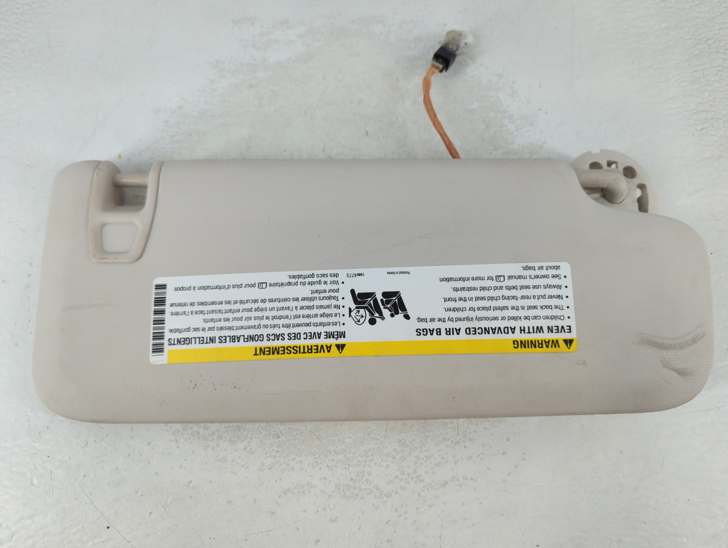 2016 Chevrolet Cruze Sun Visor Shade Replacement Driver Left Mirror Fits OEM Used Auto Parts