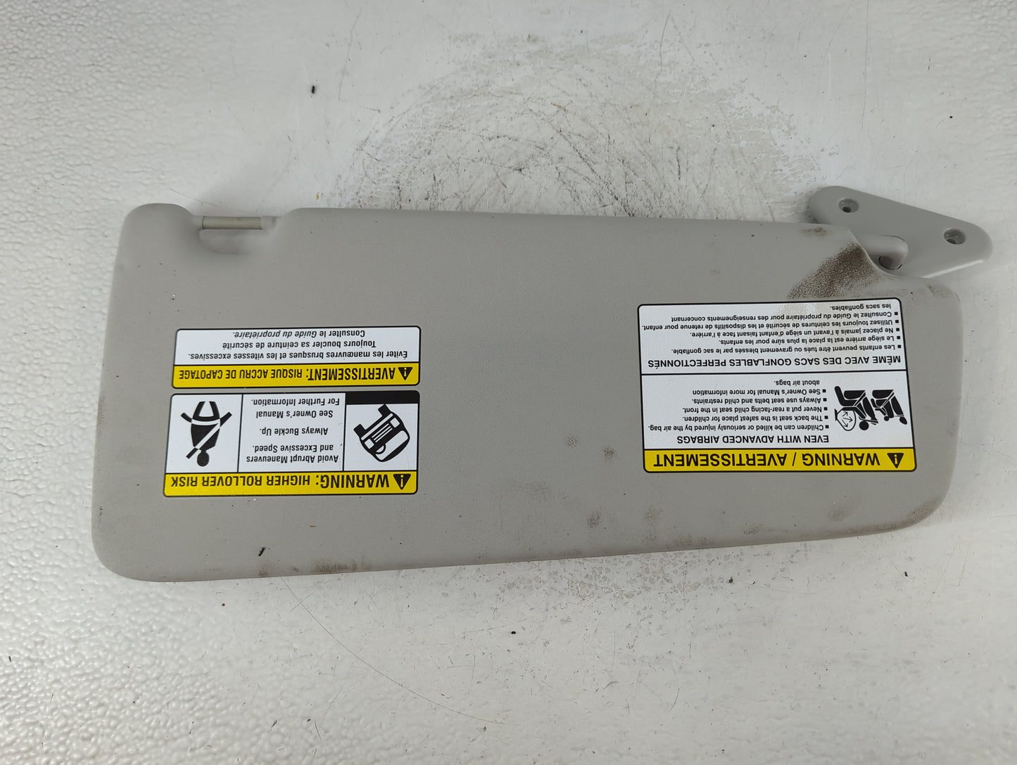 2019 Land Rover Discovery Sun Visor Shade Replacement Driver Left Mirror Fits OEM Used Auto Parts