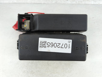 compare product 2020 Cadillac Ct5 Fusebox Fuse Box Panel Relay Module P/N:84780858 Fits OEM Used Auto Parts