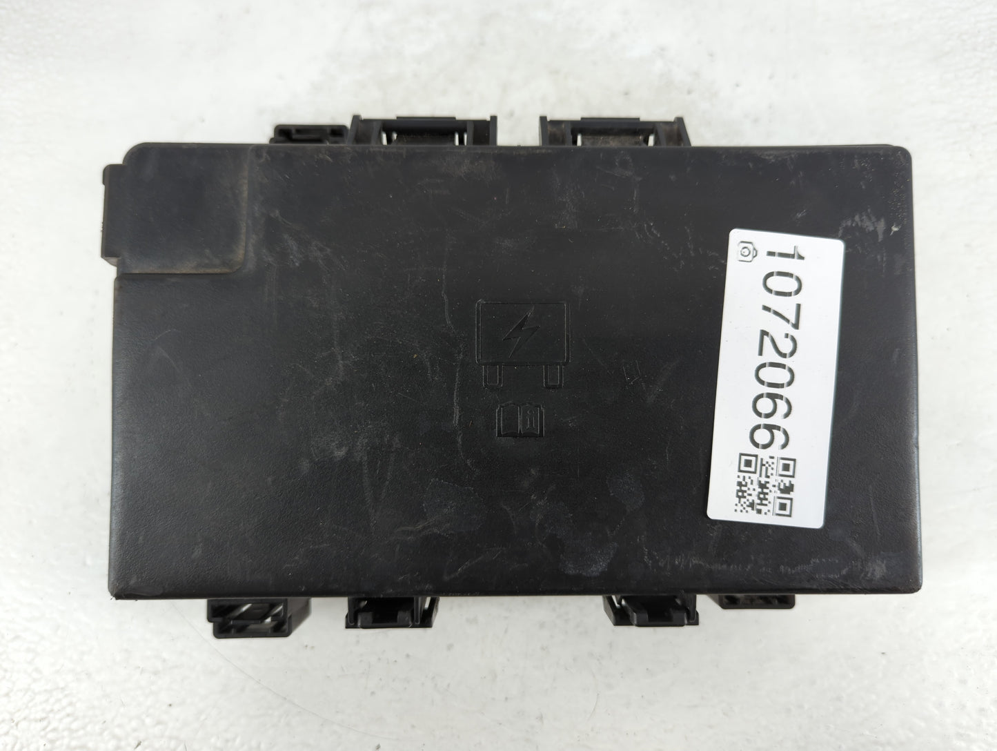 2017 Dodge Ram 1500 Fusebox Fuse Box Panel Relay Module P/N:P68322373AA Fits OEM Used Auto Parts