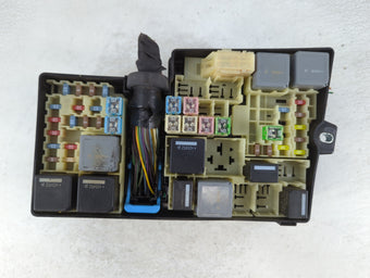 compare product 2013-2016 Ford Escape Fusebox Fuse Box Panel Relay Module P/N:AV6T-14A142-AB AV6T-14A067-AD Fits Fits 2013 2014 2015 2016 OEM Used Auto Parts