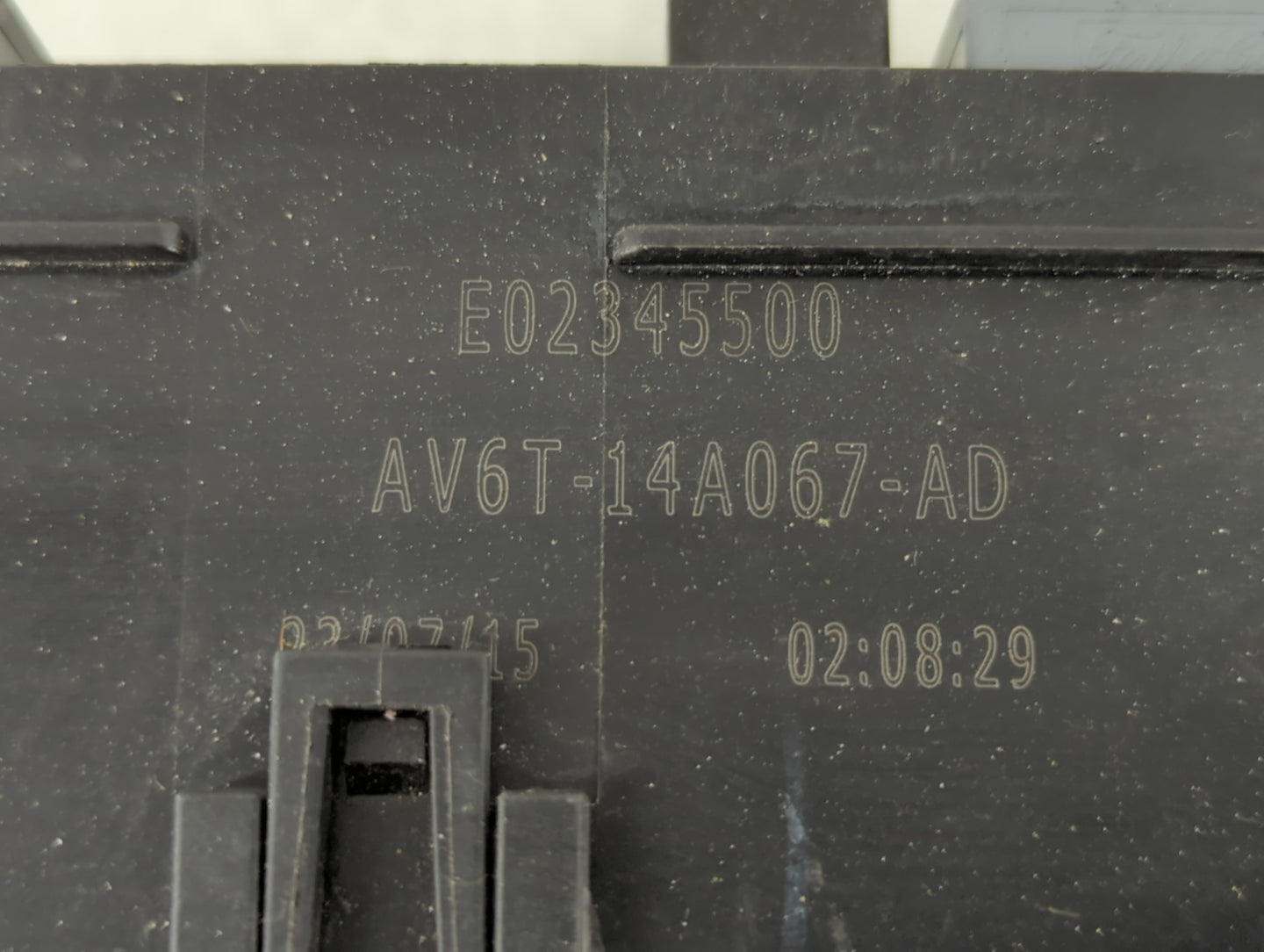 2013-2016 Ford Escape Fusebox Fuse Box Panel Relay Module P/N:AV6T-14A142-AB AV6T-14A067-AD Fits Fits 2013 2014 2015 2016 OEM Used Auto Parts - Oemusedautoparts1.com