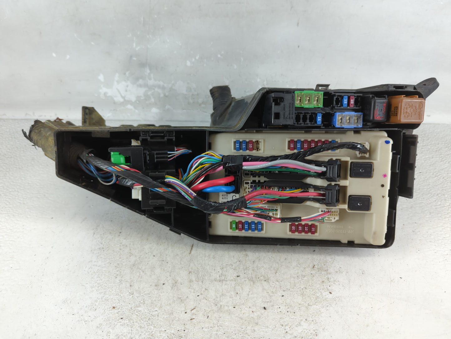 2007-2011 Nissan Altima Fusebox Fuse Box Panel Relay Module P/N:284B71AA1A Fits Fits 2007 2008 2009 2010 2011 OEM Used Auto Parts - Oemusedautoparts1.com