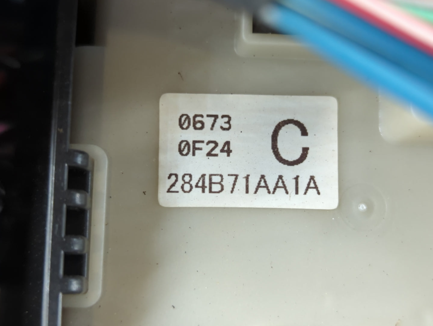 2008-2010 Nissan Altima Fusebox Fuse Box Panel Relay Module P/N:284B71AA1A Fits Fits 2008 2009 2010 OEM Used Auto Parts - Oemusedautoparts1.com