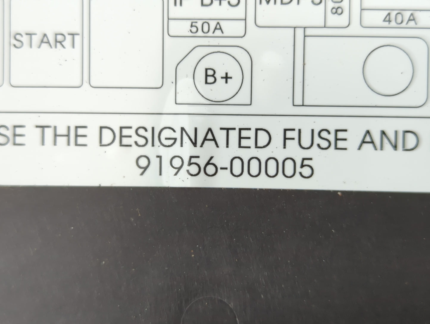 2011-2013 Kia Optima Fusebox Fuse Box Panel Relay Module P/N:91956-00005 Fits Fits 2011 2012 2013 OEM Used Auto Parts - Oemusedautoparts1.com