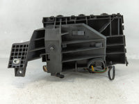 2015-2016 Ford Fusion Fusebox Fuse Box Panel Relay Module P/N:G2GT 14A075 AA Fits Fits 2015 2016 OEM Used Auto Parts - Oemusedautoparts1.com