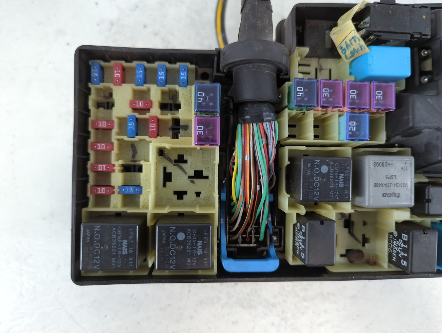 2004-2009 Mazda 3 Fusebox Fuse Box Panel Relay Module P/N:518818109 Fits Fits 2004 2005 2006 2007 2008 2009 OEM Used Auto Parts