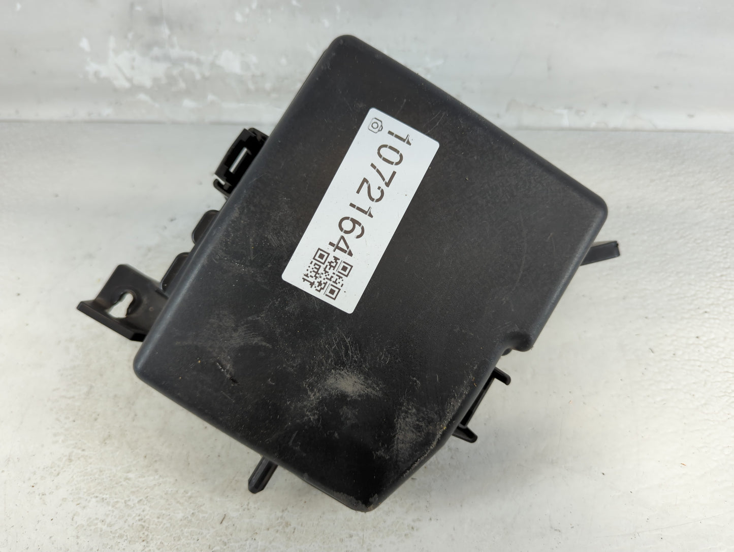 2011-2014 Hyundai Sonata Fusebox Fuse Box Panel Relay Module P/N:91950-3S710 Fits Fits 2011 2012 2013 2014 OEM Used Auto Parts - Oemusedautoparts1.com