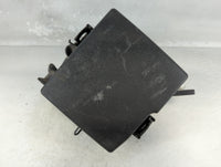 2014-2015 Kia Sorento Fusebox Fuse Box Panel Relay Module P/N:91941-2P520QQK Fits Fits 2014 2015 OEM Used Auto Parts - Oemusedautoparts1.com