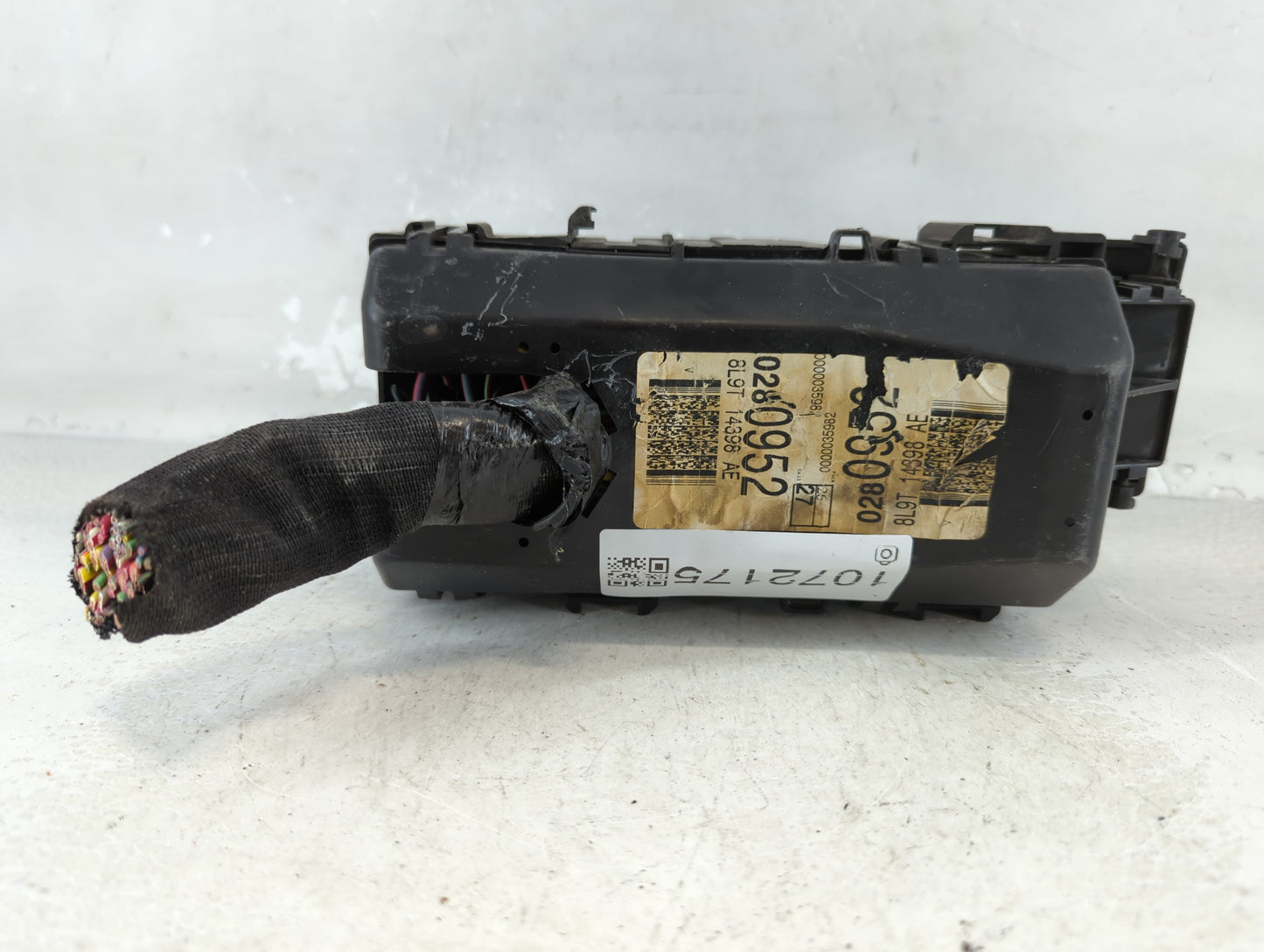 2002-2010 Mercury Mountaineer Fusebox Fuse Box Panel Relay Module P/N:0280952 Fits OEM Used Auto Parts - Oemusedautoparts1.com