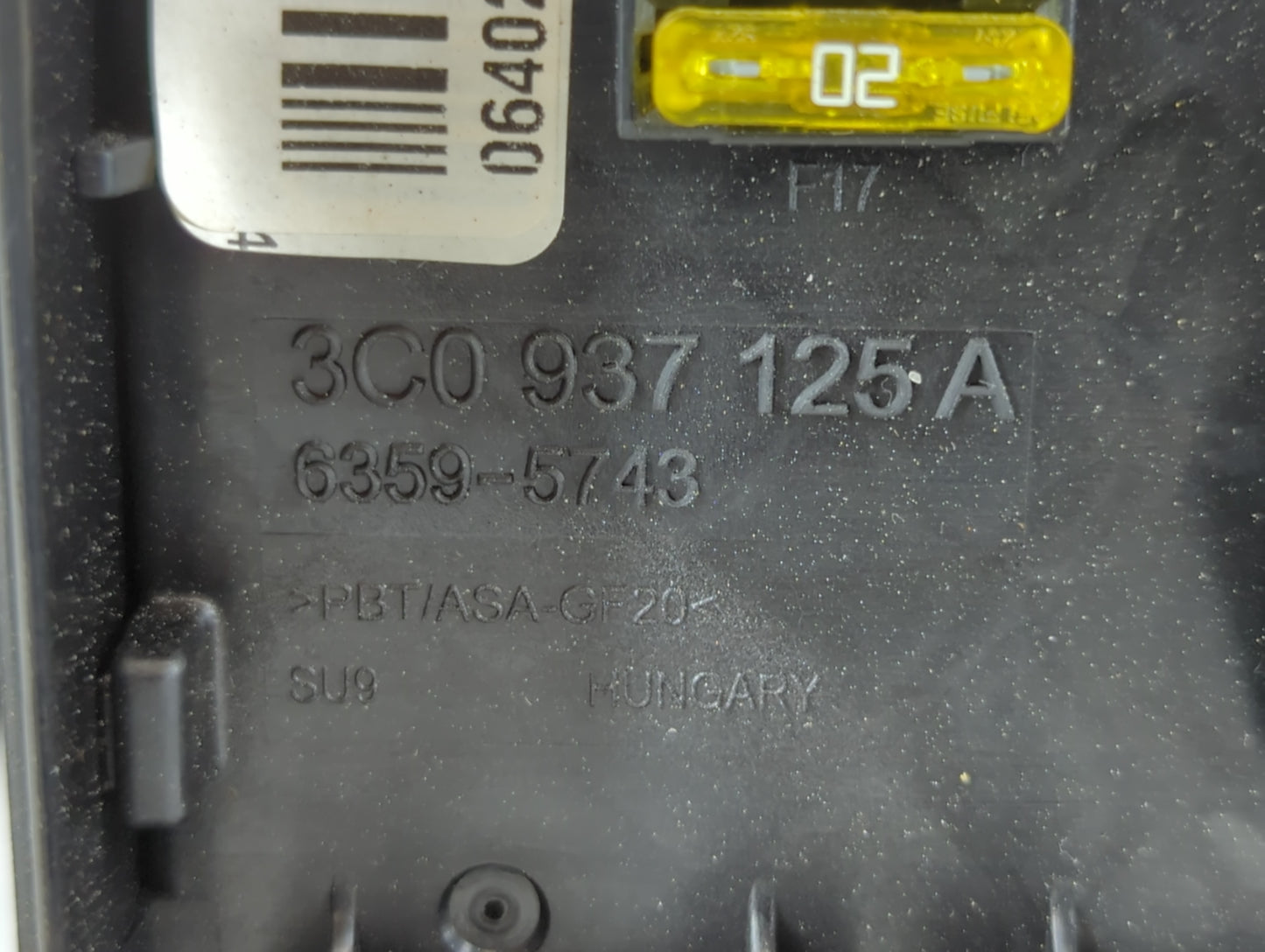 2009-2017 Volkswagen Cc Fusebox Fuse Box Panel Relay Module P/N:3C0 937 125 A Fits OEM Used Auto Parts