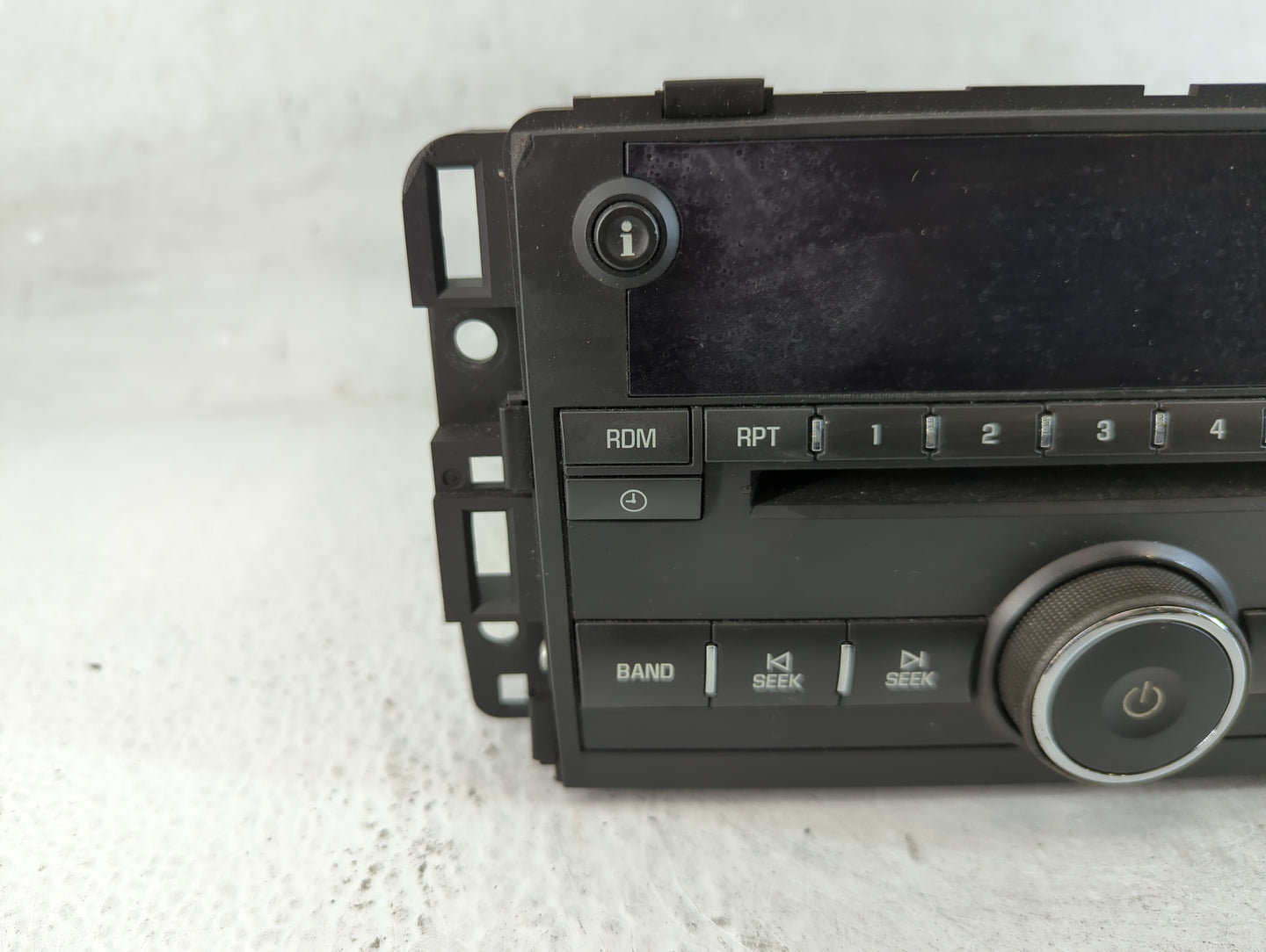 2009-2016 Chevrolet Impala Radio AM FM Cd Player Receiver Replacement P/N:20756283 Fits OEM Used Auto Parts - Oemusedautoparts1.com