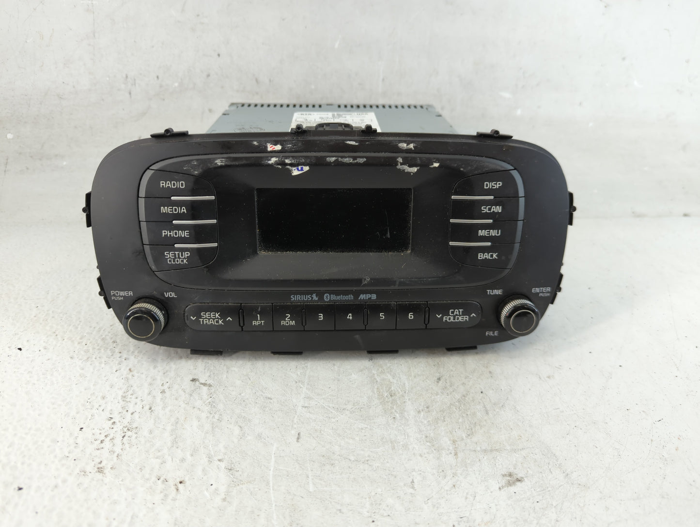 2014-2016 Kia Soul Radio AM FM Cd Player Receiver Replacement P/N:96170-B2090CA Fits Fits 2014 2015 2016 OEM Used Auto Parts - Oemusedautoparts1.com