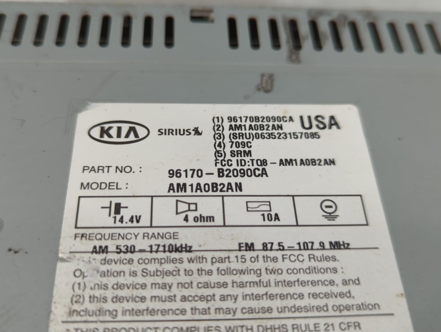 2014-2016 Kia Soul Radio AM FM Cd Player Receiver Replacement P/N:96170-B2090CA Fits Fits 2014 2015 2016 OEM Used Auto Parts - Oemusedautoparts1.com