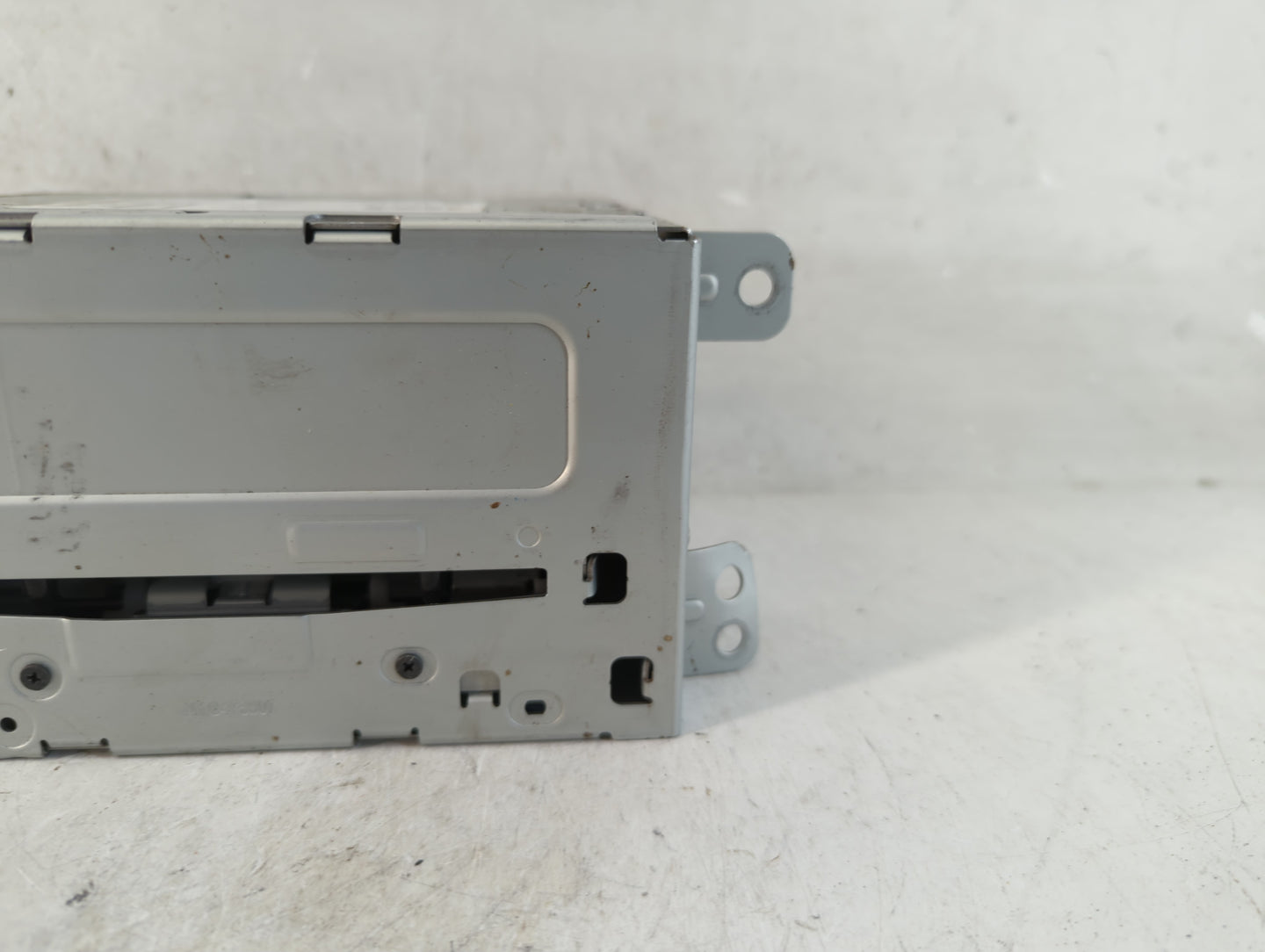2014-2016 Chevrolet Malibu Radio AM FM Cd Player Receiver Replacement P/N:23161215 Fits Fits 2014 2015 2016 OEM Used Auto Parts - Oemusedautoparts1.com