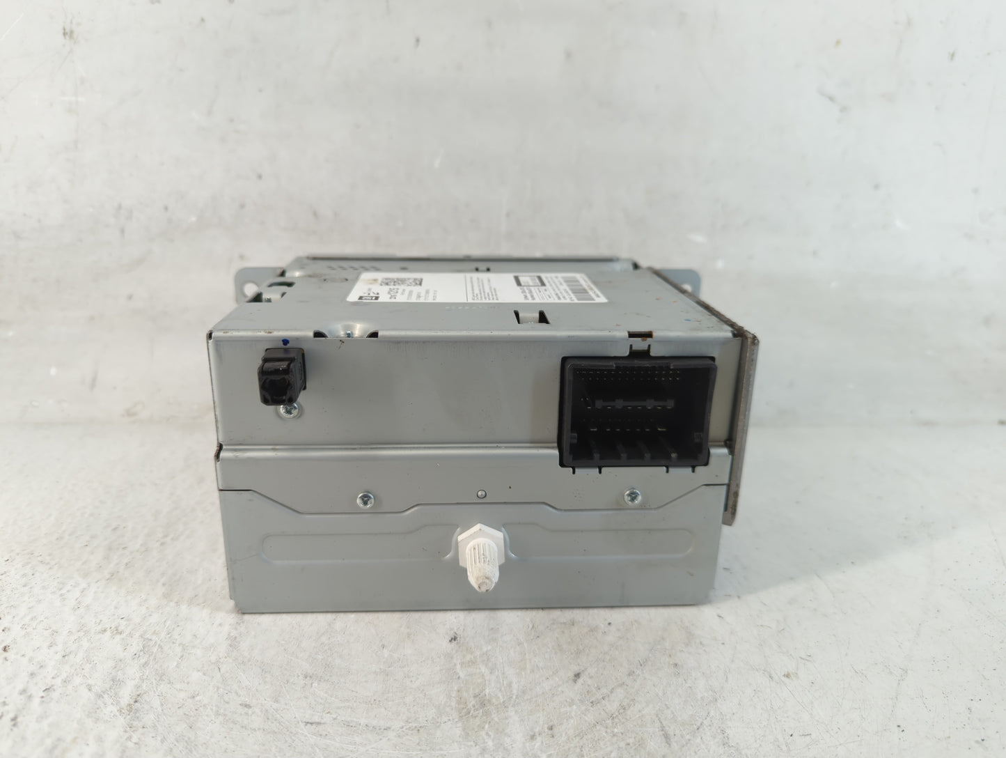 2014-2016 Chevrolet Malibu Radio AM FM Cd Player Receiver Replacement P/N:23161215 Fits Fits 2014 2015 2016 OEM Used Auto Parts - Oemusedautoparts1.com