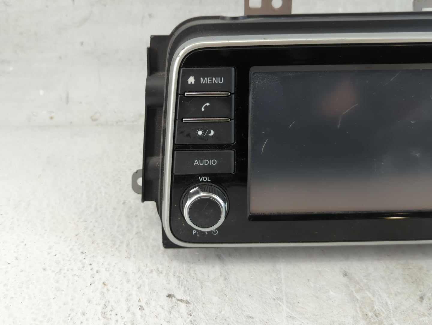 2020-2021 Nissan Versa Radio AM FM Cd Player Receiver Replacement P/N:28021 5RW1A Fits Fits 2020 2021 OEM Used Auto Parts - Oemusedautoparts1.com