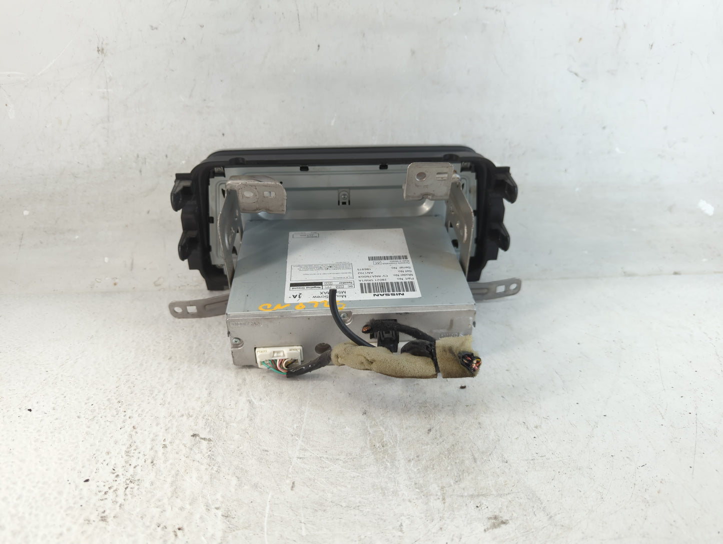 2020-2021 Nissan Versa Radio AM FM Cd Player Receiver Replacement P/N:28021 5RW1A Fits Fits 2020 2021 OEM Used Auto Parts - Oemusedautoparts1.com