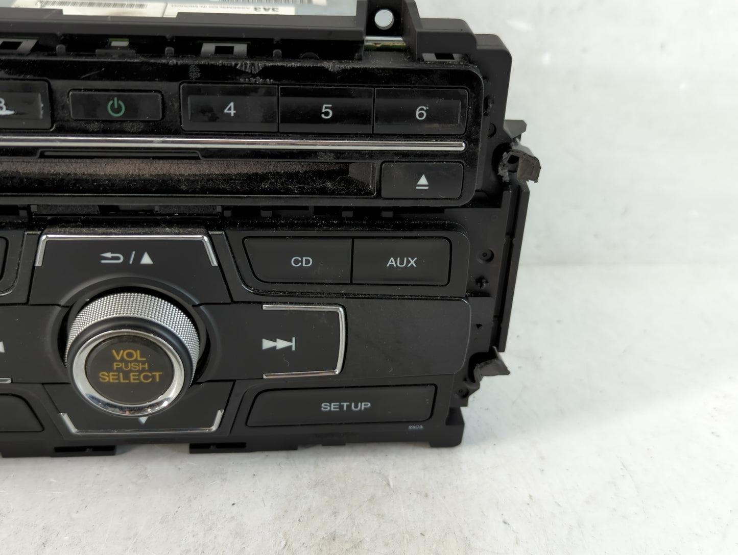 2014-2015 Honda Civic Radio AM FM Cd Player Receiver Replacement P/N:39100-TR3-A314-M1 Fits Fits 2014 2015 OEM Used Auto Parts - Oemusedautoparts1.com