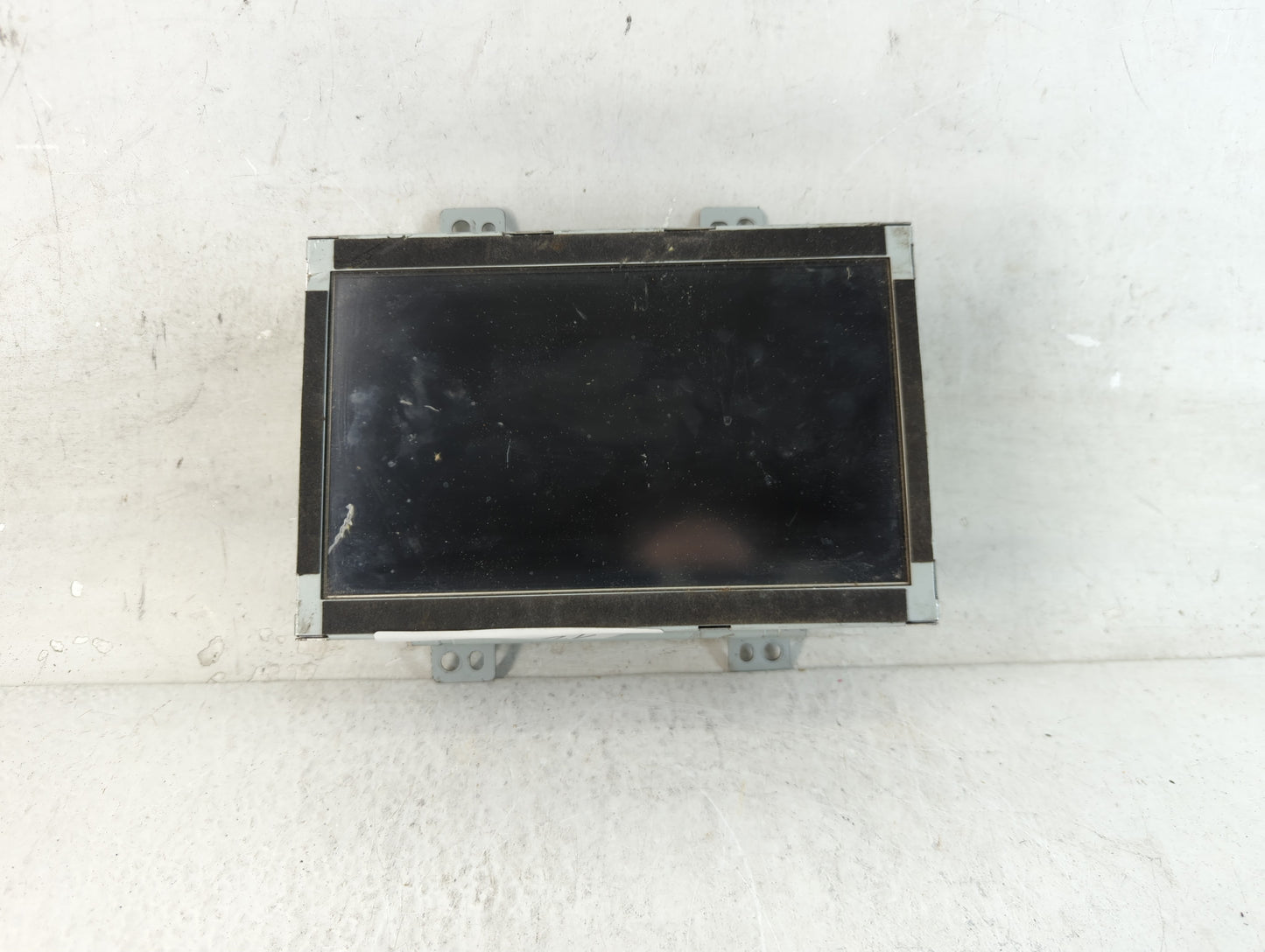 2014-2016 Kia Cadenza Information Display Screen - Oemusedautoparts1.com
