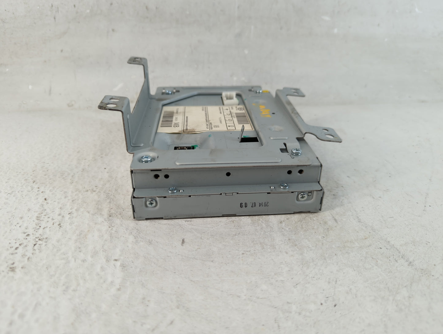 2014-2016 Kia Cadenza Information Display Screen - Oemusedautoparts1.com