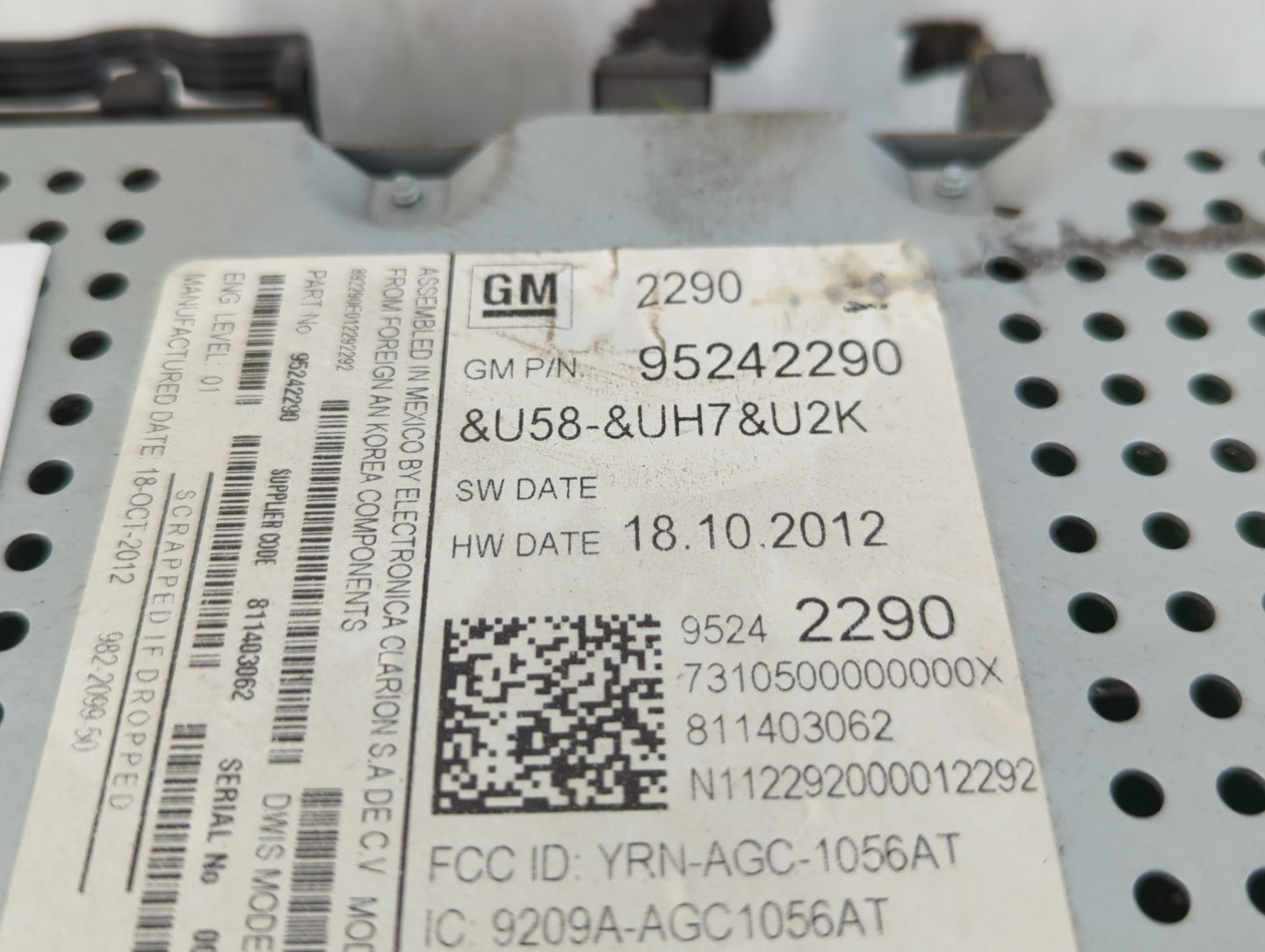 2013 Chevrolet Sonic Radio AM FM Cd Player Receiver Replacement P/N:95315734 95242290 Fits OEM Used Auto Parts - Oemusedautoparts1.com